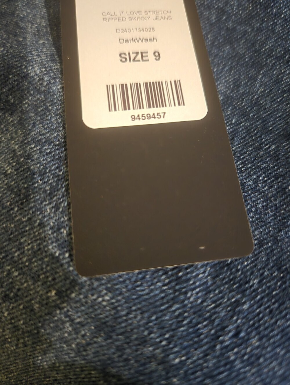 NEW!! Call It Love High Stretch Ripped Skinny Jeans - Dark Wash/Size 9-NWT - Picture 7 of 10